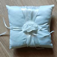 Cuscino portafedi in raso