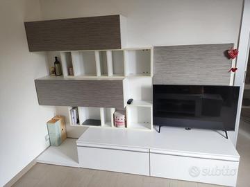 Mobile  soggiorno come nuovo