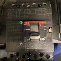 Interruttore ABB XT1N160 125A