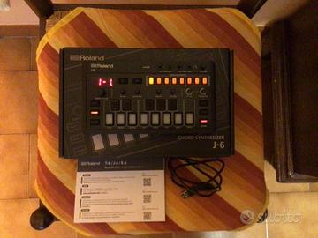 Roland AIRA Compact J-6 CHORD SYNTH