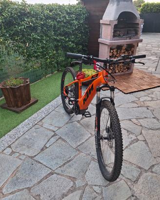 bicicletta elettrica ktm motore bosh