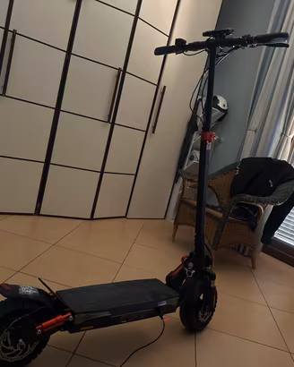 Monopattino ix 3 perfettamente funzionante