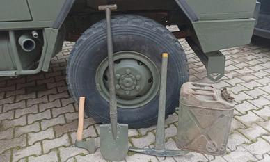 kit pala,  piccone, ascia Militari 