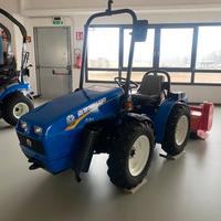 Trattore New Holland TI 3.25