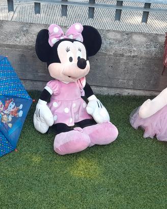  MINNIE + BAMBOLA + OMBRELLINO TUTTO A € 15