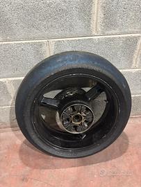 Cerchio posteriore suzuki gsxr 1000 k3/k4 e k5