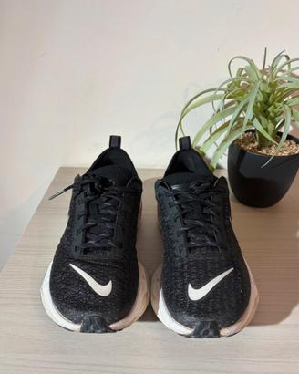 Scarpe Nike Invicible Run 3