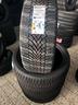 2554021-255-40r21-255-40-r21-bridgestone-invernali