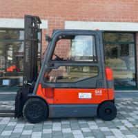 Carrello elevatore elettrico Toyota usato
