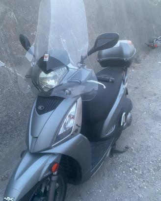 Kymco People 300i