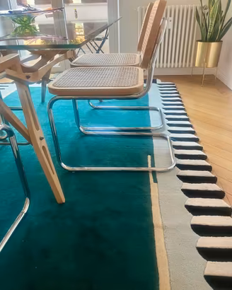 Set di 4 sedie in legno, acciaio e rattan Tento
