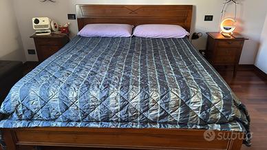 Letto Matrimoniale e 2 comodini