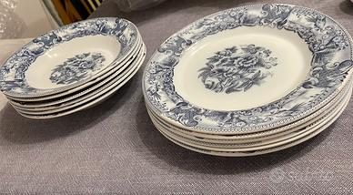 Servizio piatti