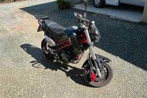 Benelli tnt 125