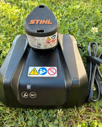 Carica batteria + batteria Stihl Gta 26
