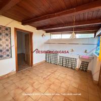 Casa, Santo Stefano di Camastra.