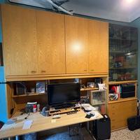 Mobile per cameretta a ponte con vetrina