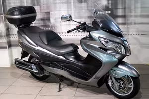Suzuki Burgman 400