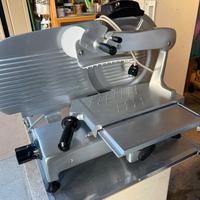 Affettatrice automatica BES 35 professionale