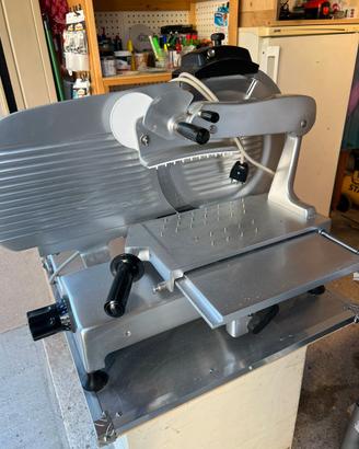 Affettatrice automatica BES 35 professionale