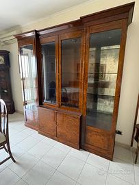 Arredamento soggiorno con tavolo e sedie