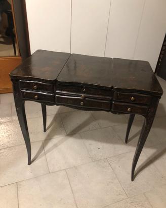 Tavolino stile Giapponese per trucco