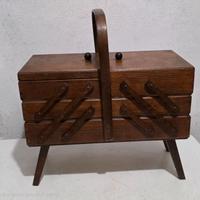 Scatola da cucito in legno anni '50