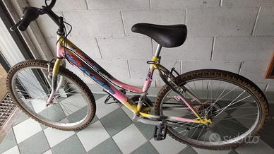 bici Mountain bike femminile nuova