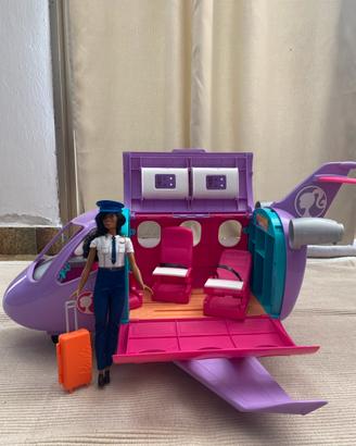 Barbie airplane adventures aereo pilota