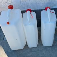 3 taniche da 30LT e 15LT