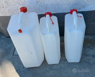 3 taniche da 30LT e 15LT