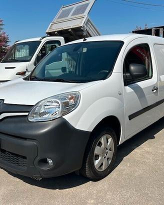 Renault MAXI