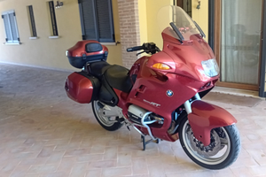 Splendida BMW R1100RT