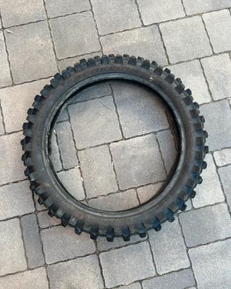 Pirelli scorpion cross 19”