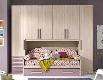 Letto a ponte  con secondo letto + scrivania 