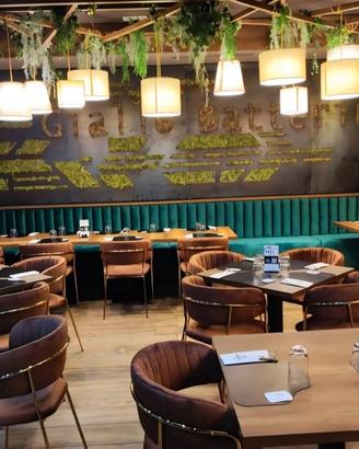 TAVOLI SEDIE BAR PUB LOCALI PIZZERIE RISTORANTI
