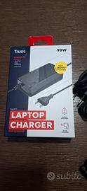 Alimentatore Trust Maxo da 90W 
Unieuro
Unieuro
Ca
