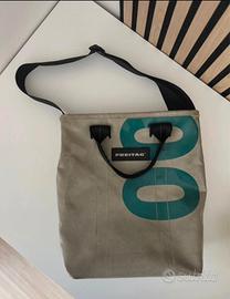 Borsa Freitag a mano o a tracolla