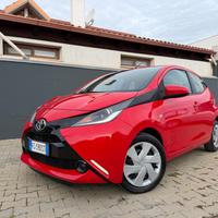 Toyota Aygo 1.0 69 CV 5 porte x-play - 2017