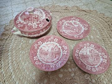 Set antichi piatti inglesi 