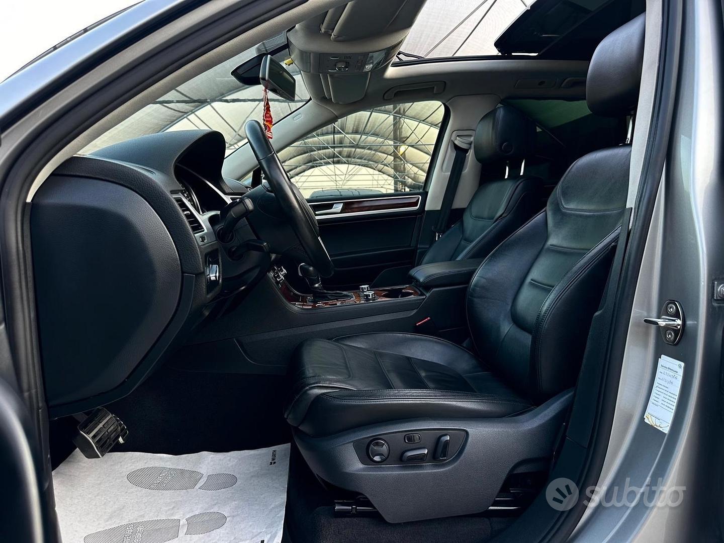 Volkswagen Touareg 3.0 TSI Hybride 333ch - Toit ouvrant panoramique - Xénon - Suspension pneumatique - Sièges éléctriques