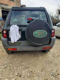 Land rover del 2000  4+4