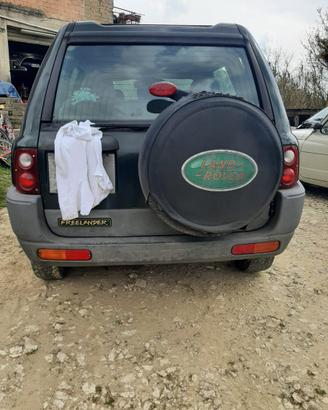 Land rover del 2000  4+4