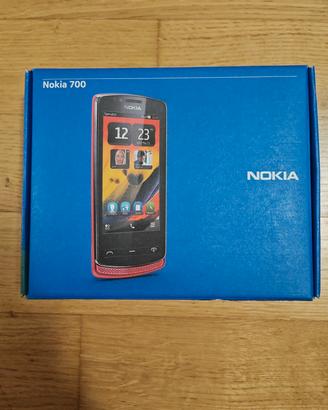 Nokia 700 Nuovo