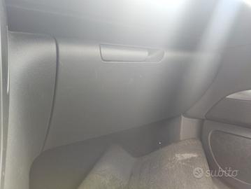 Cassetto portaoggetti CITROEN C5 del 2015