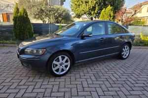 Volvo S40 2.0 D cat Summum