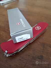 Victorinox Trailmaster Red