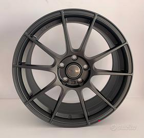 Cerchi in lega Autec Wizard 8x18 Renault Clio Rs 4