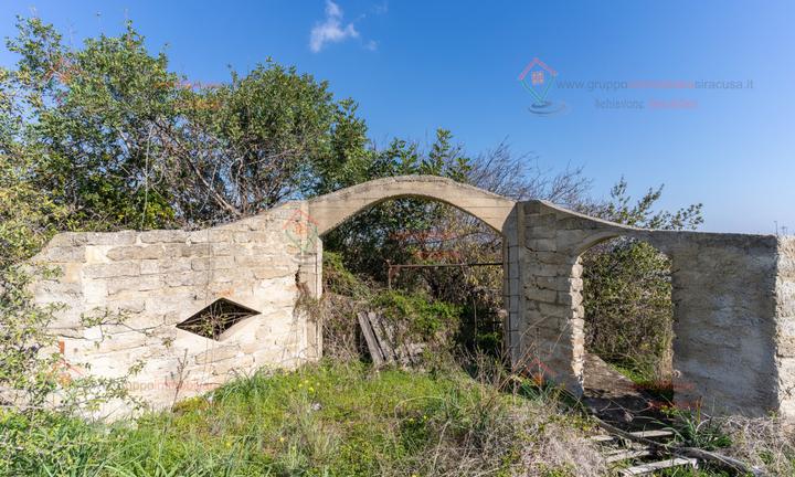 Terreno edificabile a Siracusa