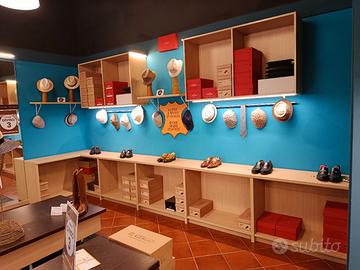 arredamento ufficio/studio/negozio 